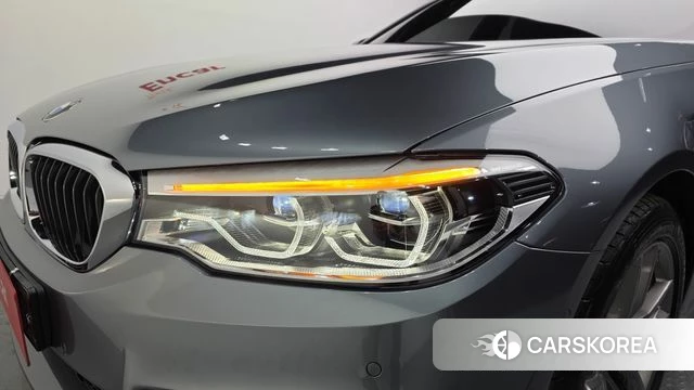 BMW 5 Series (G30) id 4318323 из Кореи 14