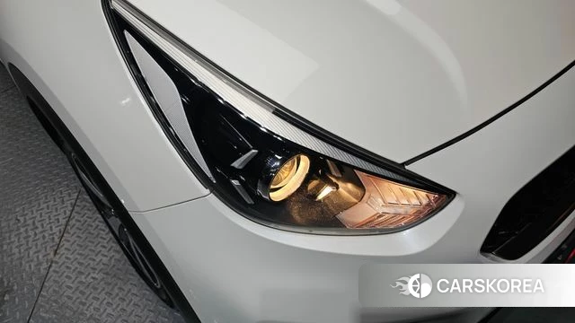 Kia The New Niro id 4384141 из Кореи 14