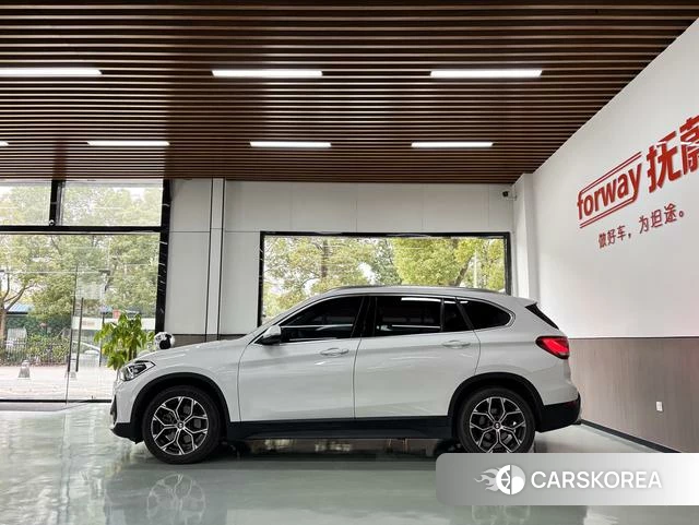 BMW X1 id 3869678 из Китая 14