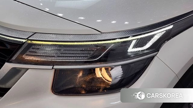 Kia Seltos id 4608921 из Кореи 14