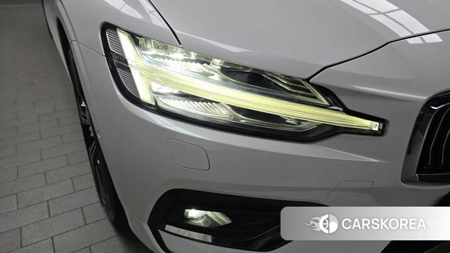 Volvo S60 3rd generation id 4377603 из Кореи 14