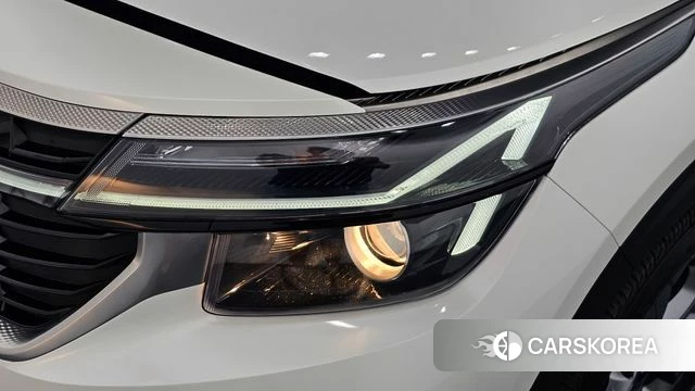 Kia The New Seltos id 4442635 из Кореи 14