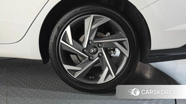 Hyundai The New Avante (CN7) id 4302521 из Кореи 14