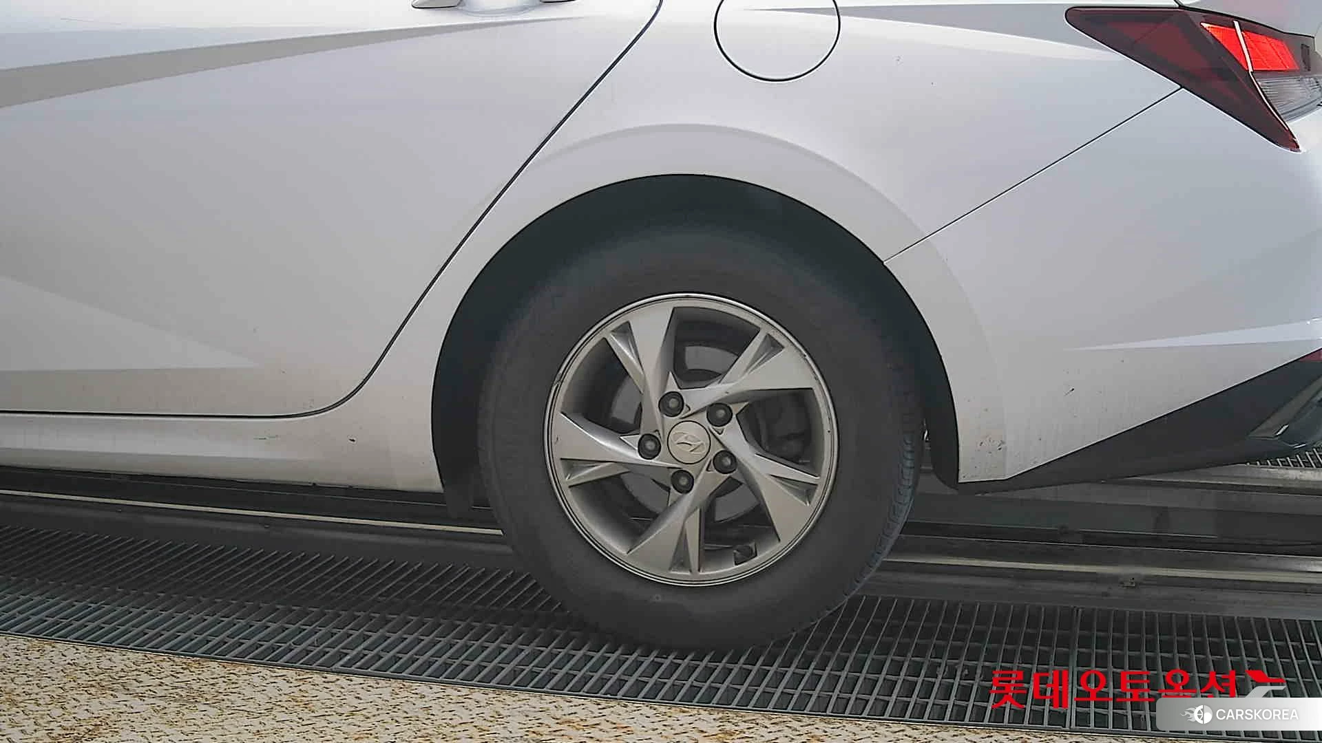 Hyundai Avante id 4909213 из Кореи 14