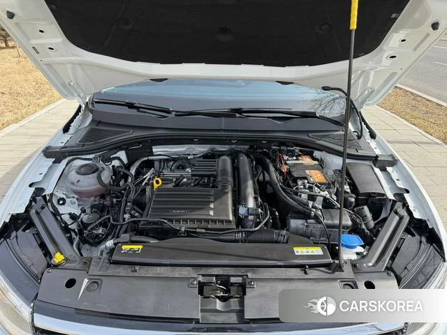 Volkswagen Bora id 4263190 из Китая 14