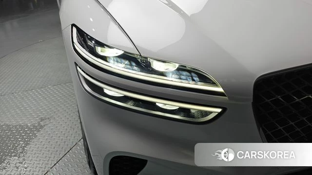 Genesis GV70 id 4650630 из Кореи 14