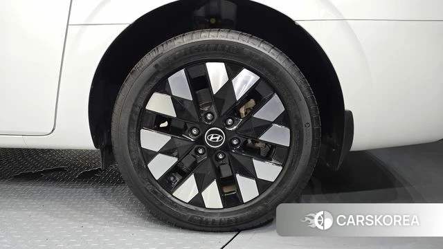 Hyundai Staria id 4516555 из Кореи 14