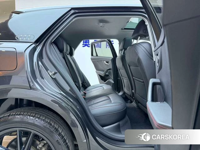 Audi Q2L id 4353474 из Китая 14
