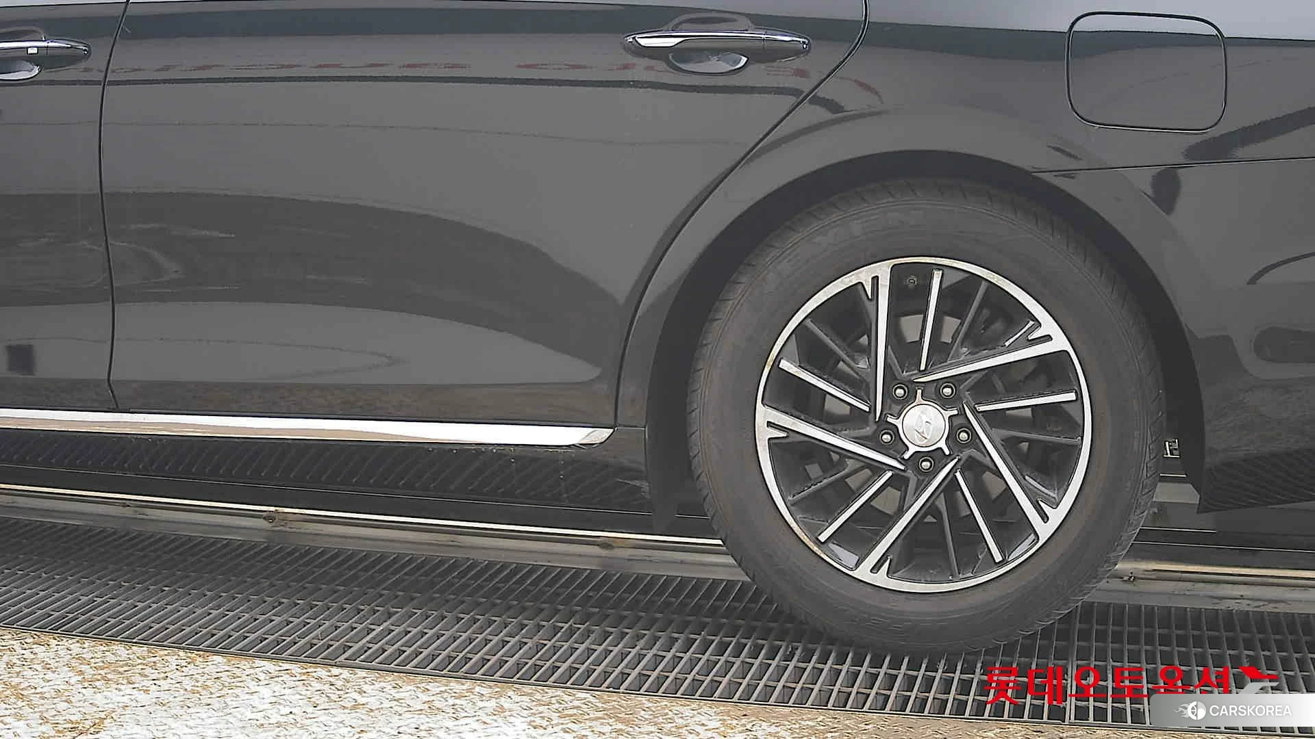 Hyundai Grandeur id 3882080 из Кореи 14