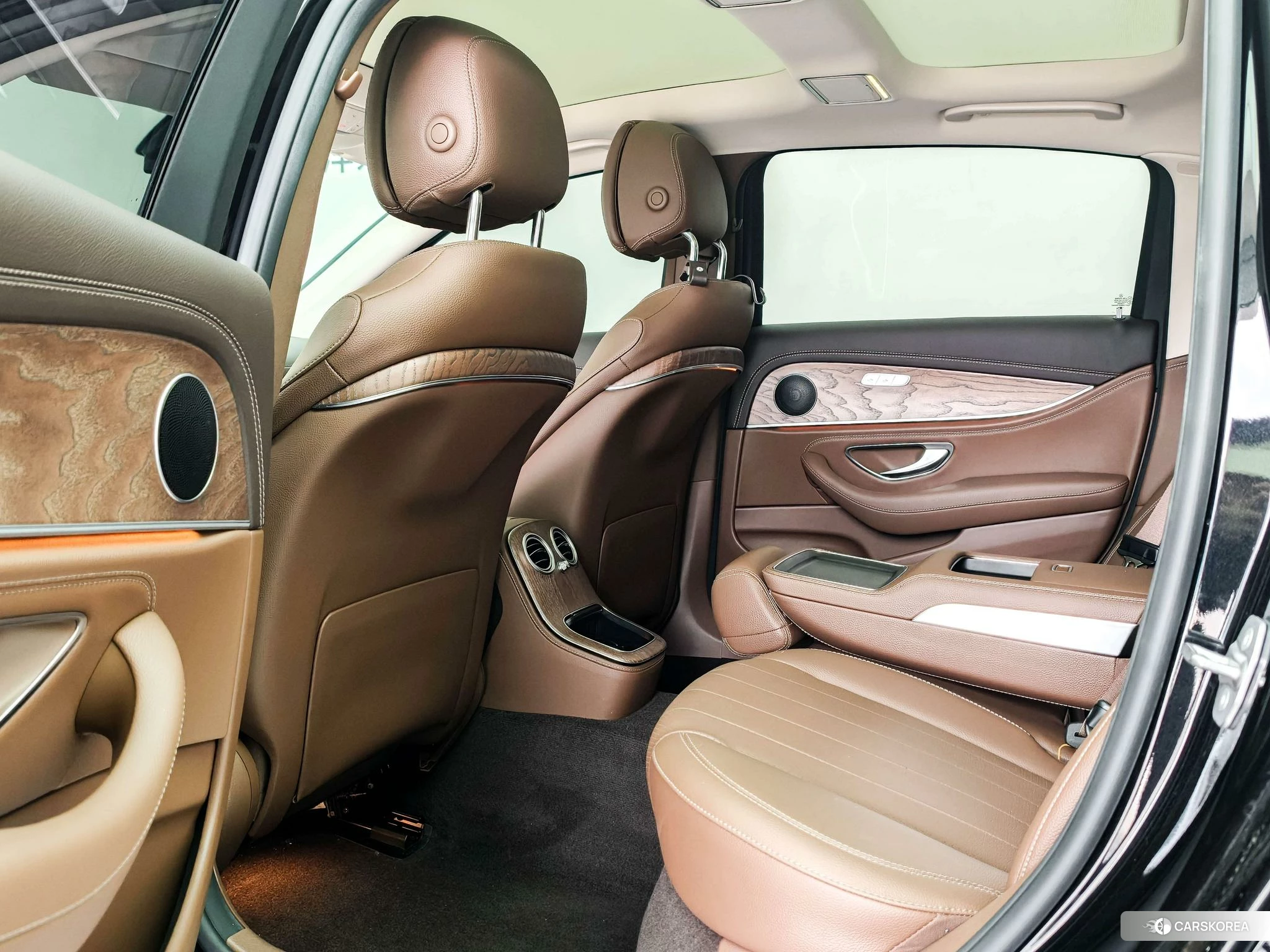 Mercedes-Benz E-class id 4452419 из Китая 14