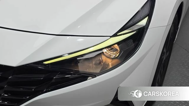 Hyundai Avante Hybrid (CN7) id 4630975 из Кореи 14