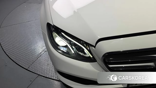 Mercedes-Benz E-Class W213 id 4356569 из Кореи 14