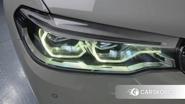 BMW 5 Series (G30) id 4683759 из Кореи 14