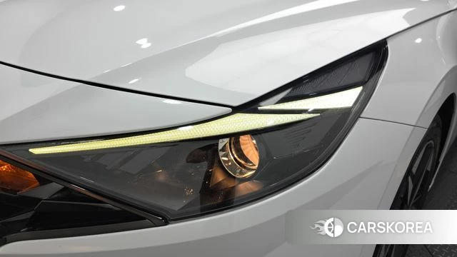 Hyundai Avante Hybrid (CN7) id 4469779 из Кореи 14