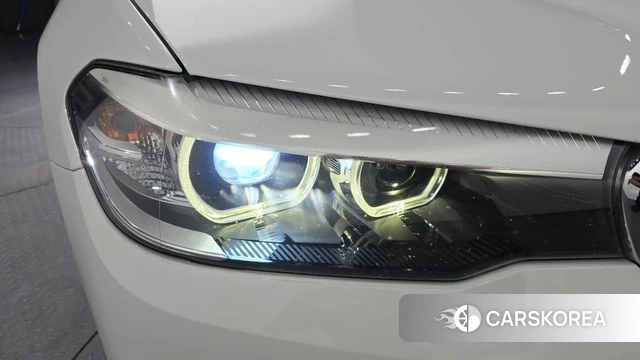 BMW 5 Series (G30) id 4633050 из Кореи 14