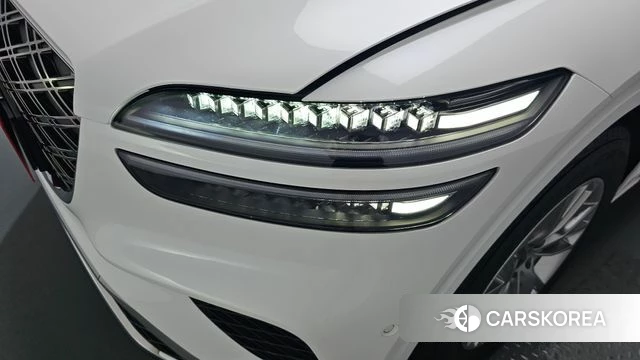 Genesis GV70 id 4612150 из Кореи 14