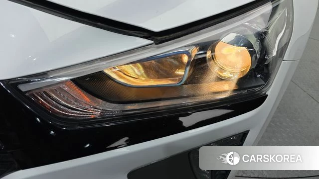Hyundai Ionic Hybrid id 4345350 из Кореи 14