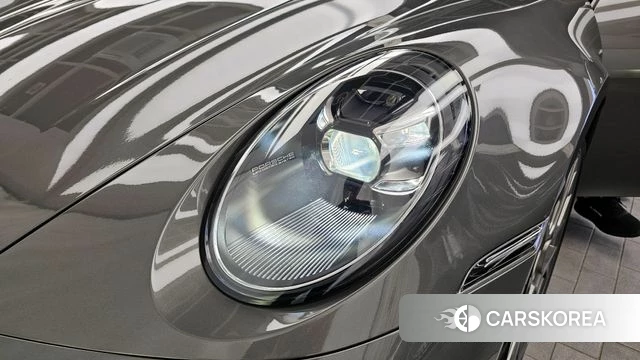 Porsche 911(992) id 4361671 из Кореи 14