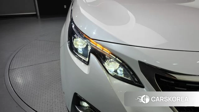 Peugeot 5008 second generation id 4693998 из Кореи 14
