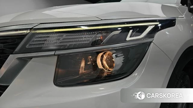Kia Seltos id 4542005 из Кореи 14