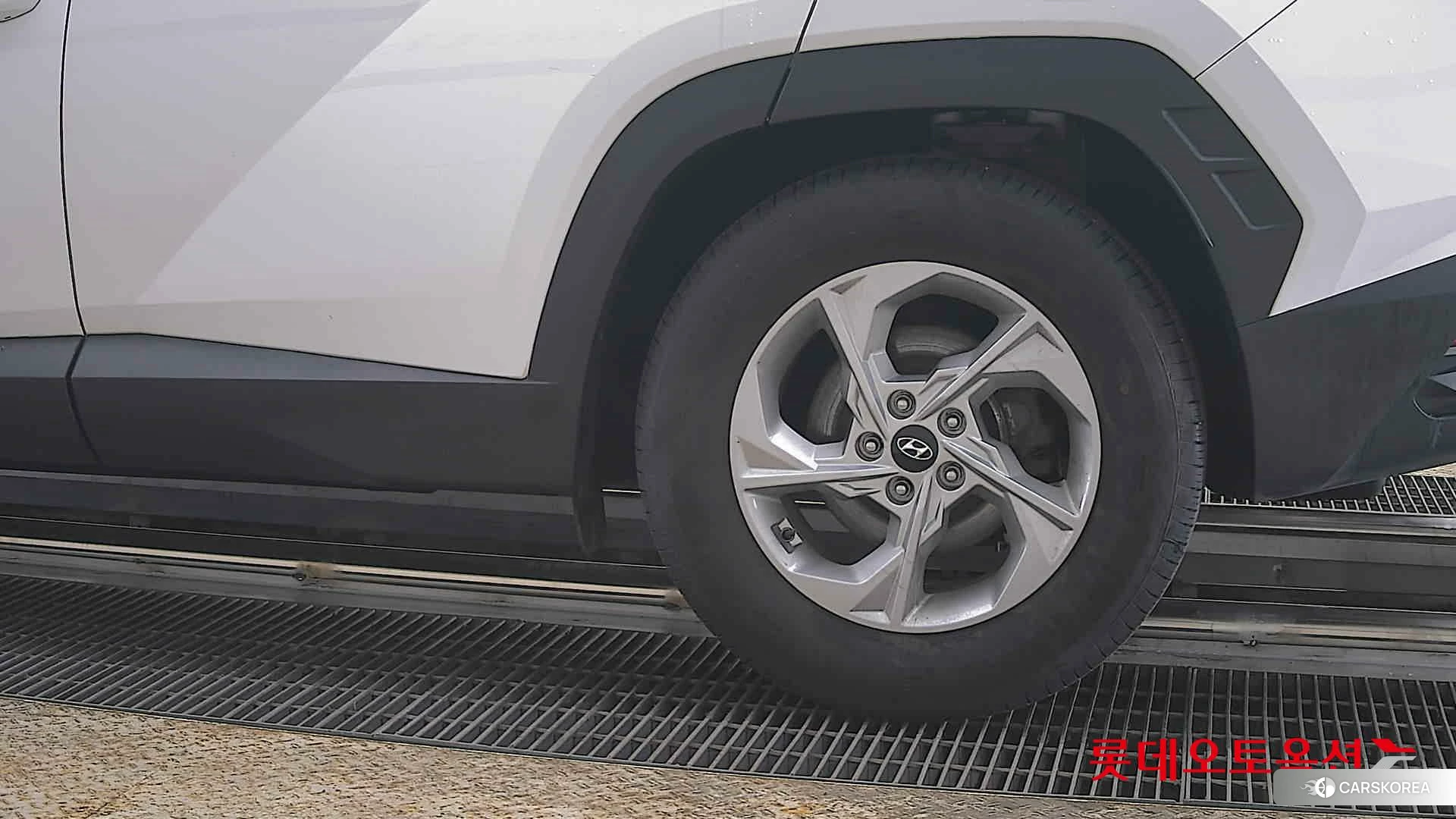 Hyundai Tucson id 3869296 из Кореи 14