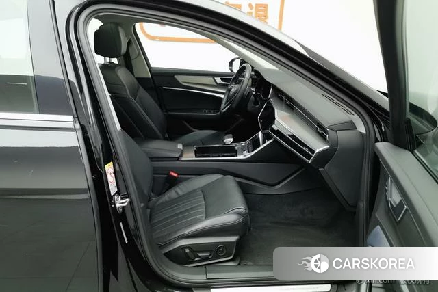Audi A6L id 4275671 из Китая 14