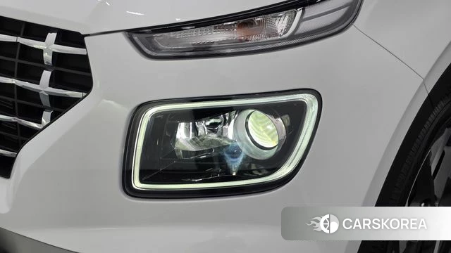 Hyundai Venue id 4940991 из Кореи 14
