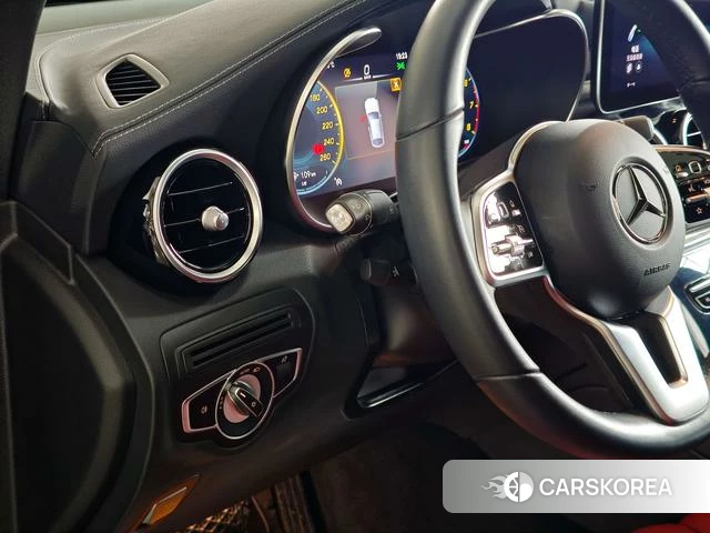 Mercedes-Benz GLC Coupe id 4238408 из Китая 14