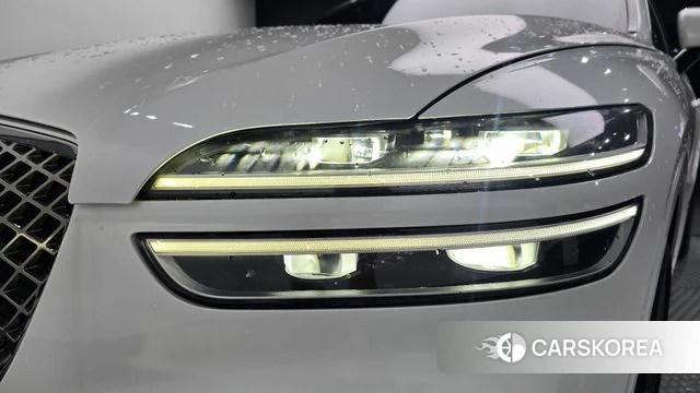 Genesis GV70 id 4711347 из Кореи 14