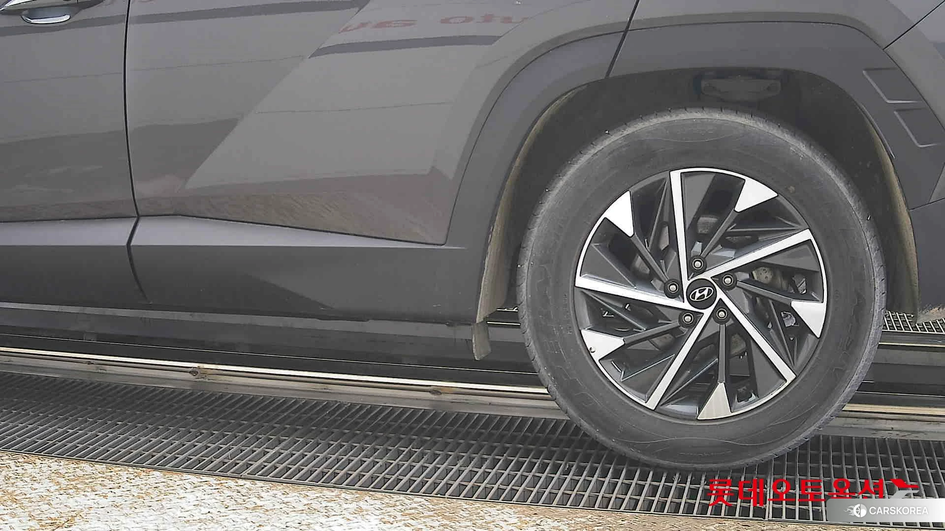 Hyundai Tucson Hybrid id 3882016 из Кореи 14