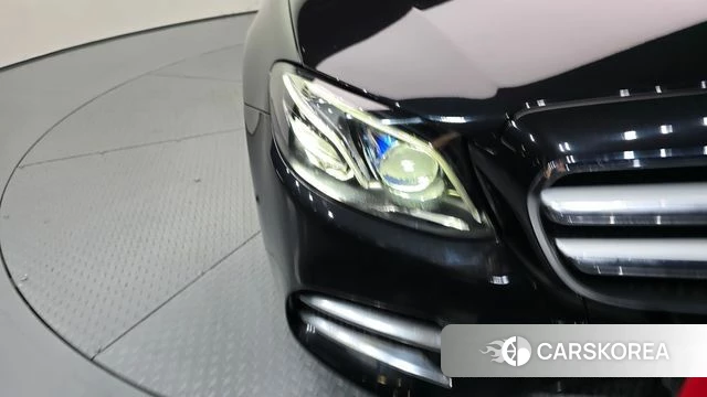 Mercedes-Benz E-Class W213 id 4502462 из Кореи 14