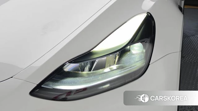 Tesla Model Y id 4847925 из Кореи 14