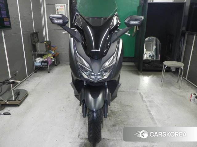 Honda FORZA id 3948189 из Японии 14