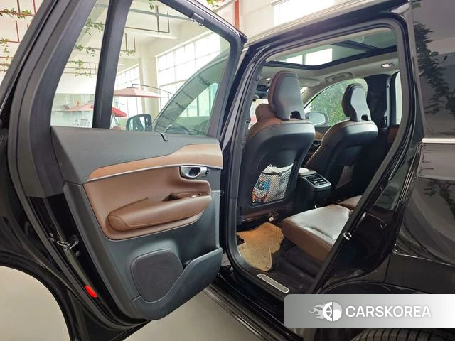 Volvo XC90 id 4238874 из Китая 14