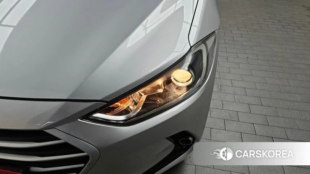 Hyundai Avante AD id 4357091 из Кореи 14