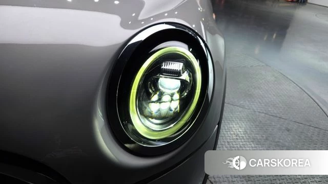 Mini Cooper D id 4384873 из Кореи 14