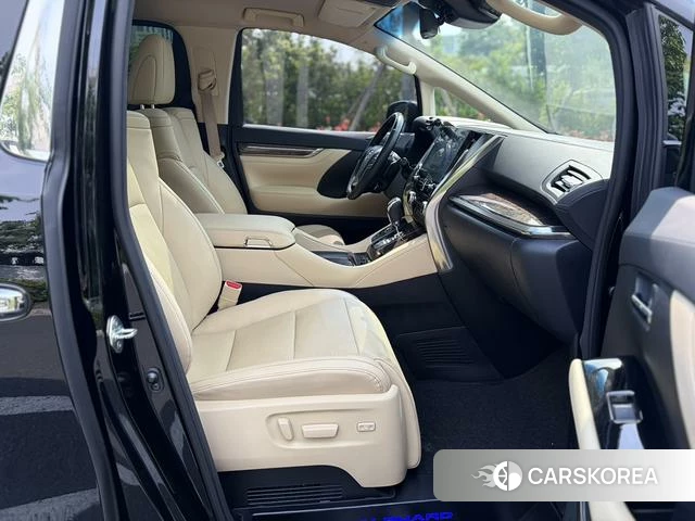 Toyota Elfa id 4307048 из Китая 14