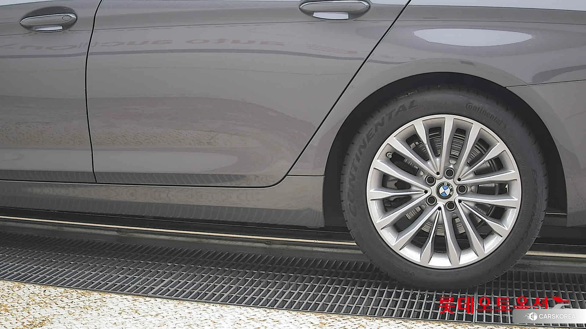 BMW  530i id 4504426 из Кореи 14