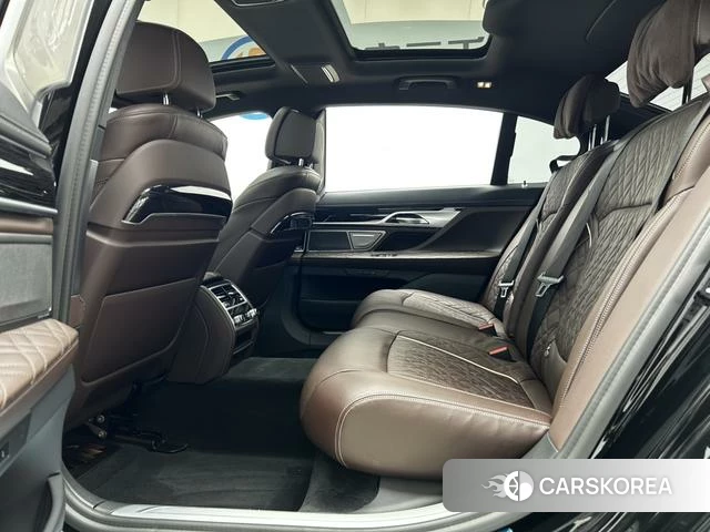BMW 7 series id 4256507 из Китая 14
