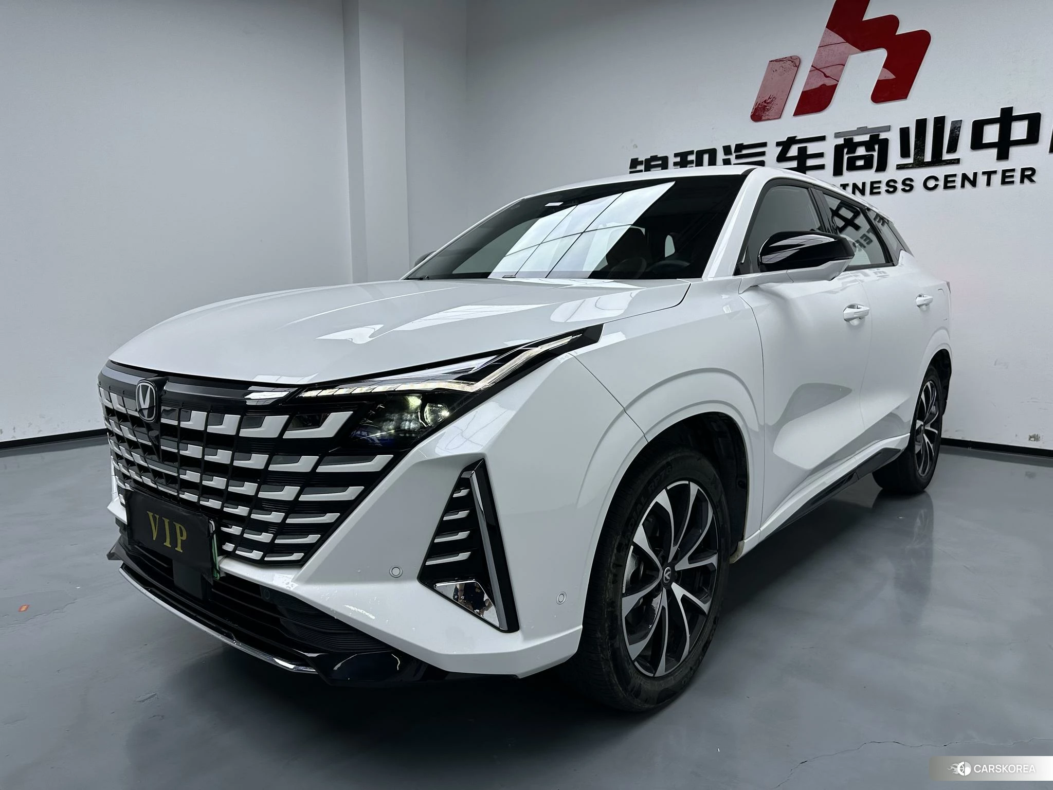 Chang'an UNI-Z PHEV id 4420810 из Китая 14