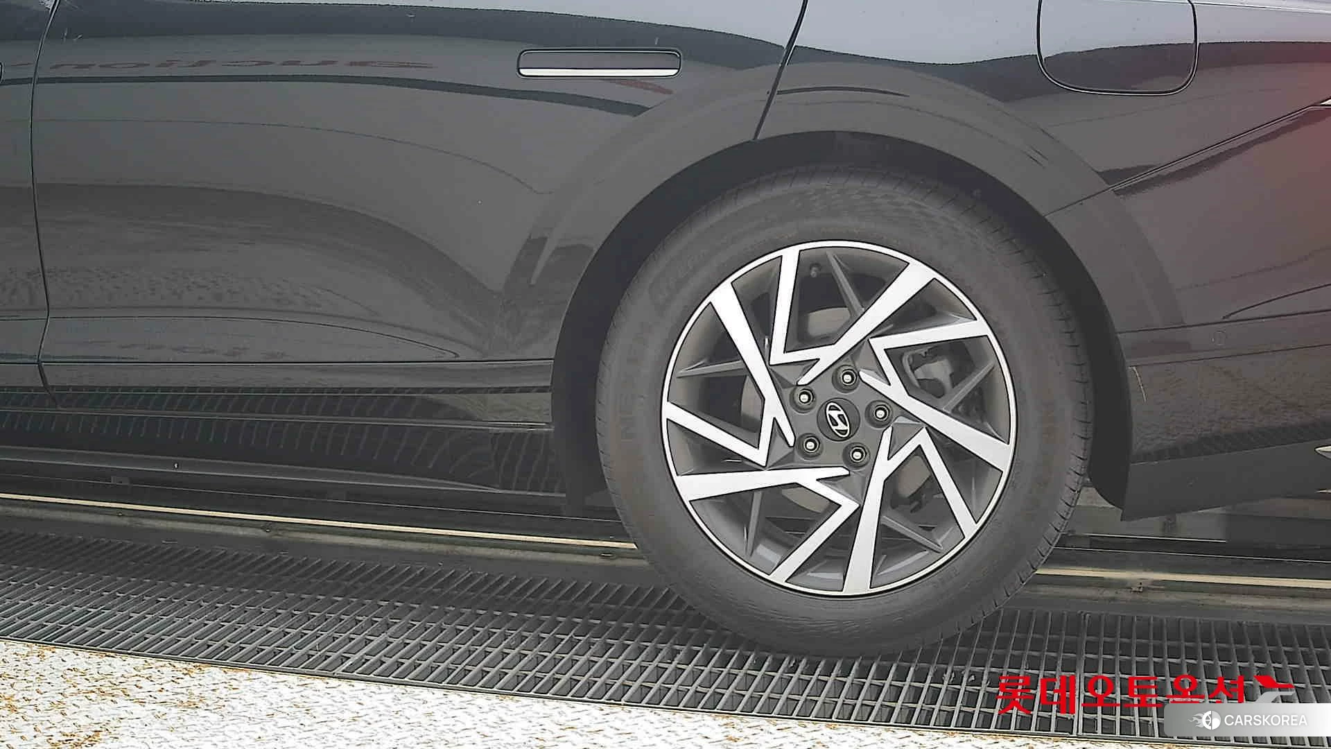 Hyundai Grandeur id 4909172 из Кореи 14