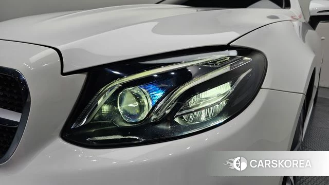 Mercedes-Benz E-Class W213 id 4604726 из Кореи 13