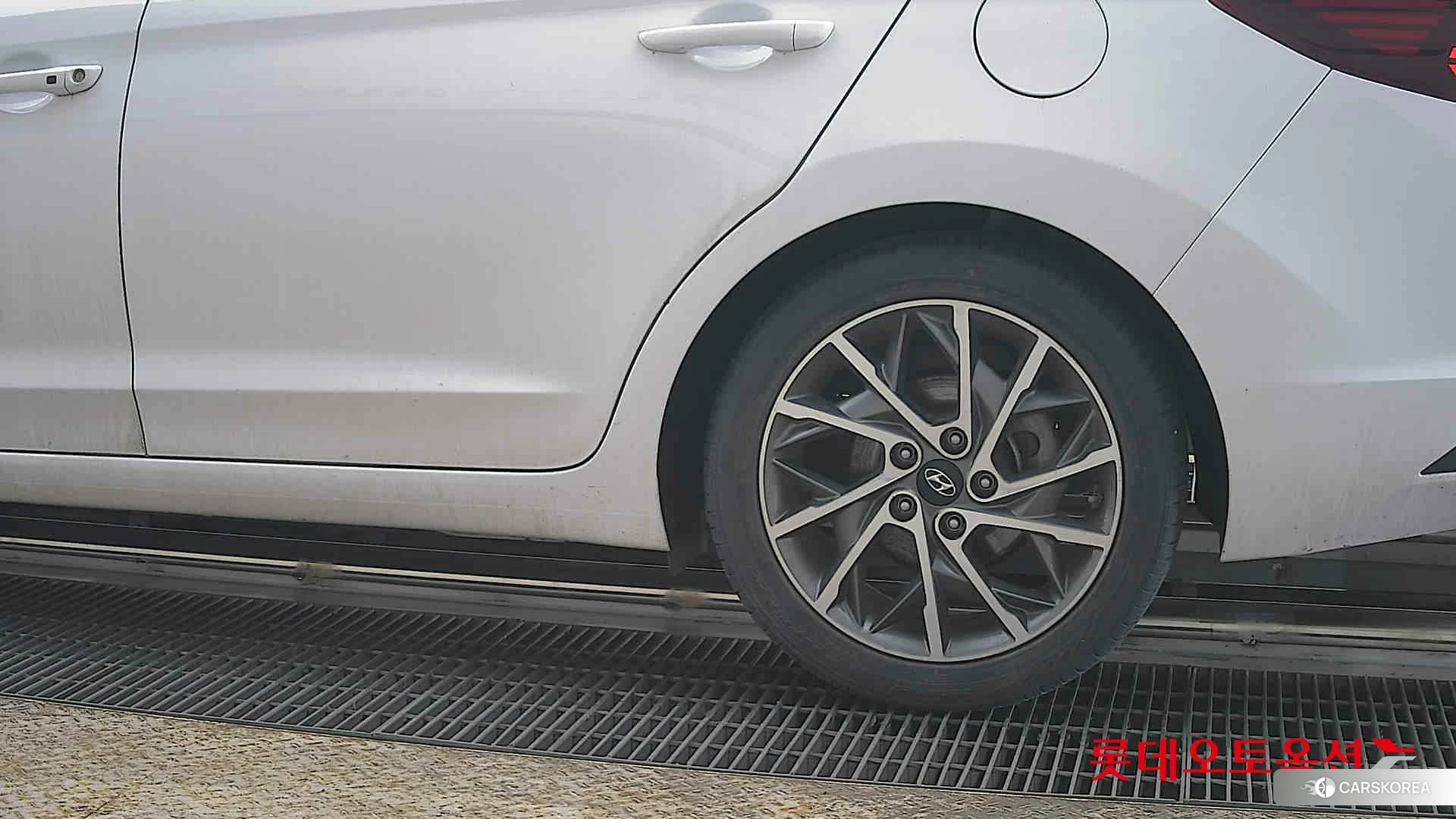 Hyundai Avante id 3869255 из Кореи 14