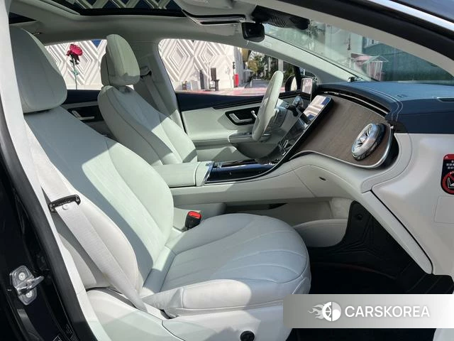 Mercedes-Benz EQE id 4240447 из Китая 14