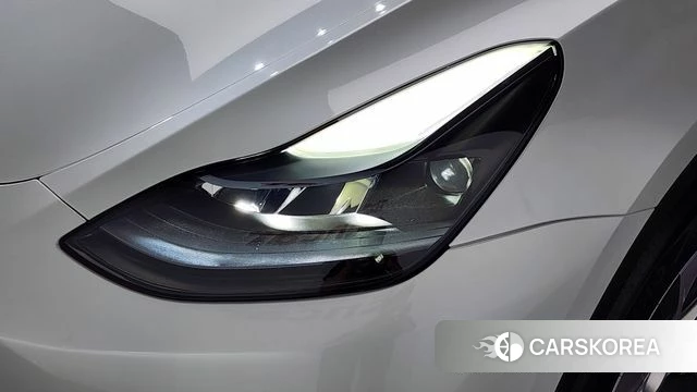 Tesla Model Y id 4706543 из Кореи 14