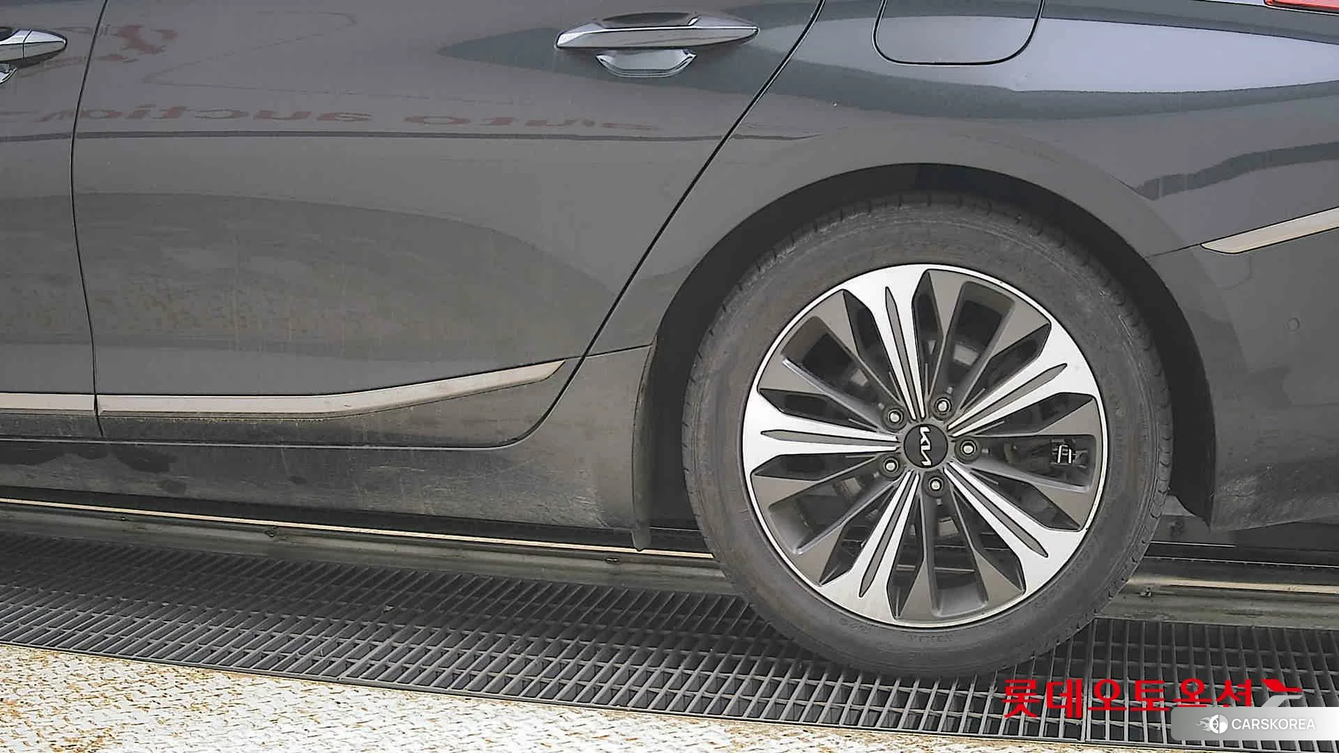 Kia K8 Hybrid id 4289451 из Кореи 14