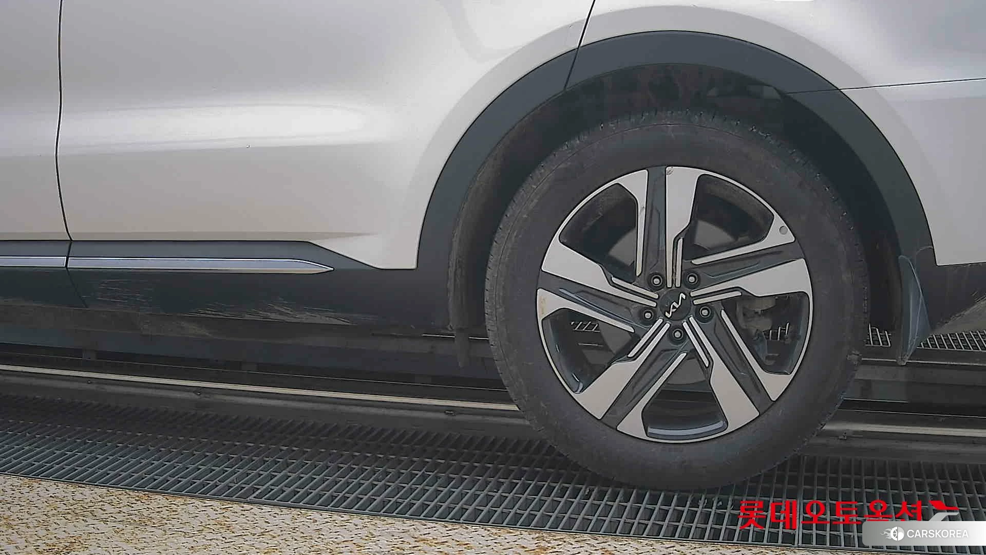 Kia Sorento Hybrid id 4902409 из Кореи 14
