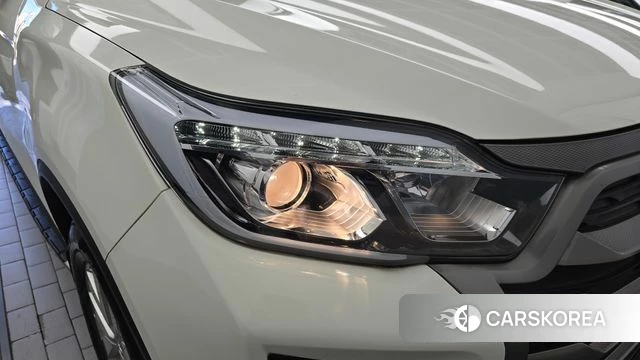 Ssangyong The New Rexton Sports Cannes id 4880324 из Кореи 14