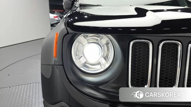 Jeep Renegade id 4605320 из Кореи 14