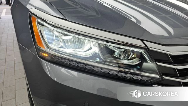 Volkswagen The New Passat id 4574392 из Кореи 14